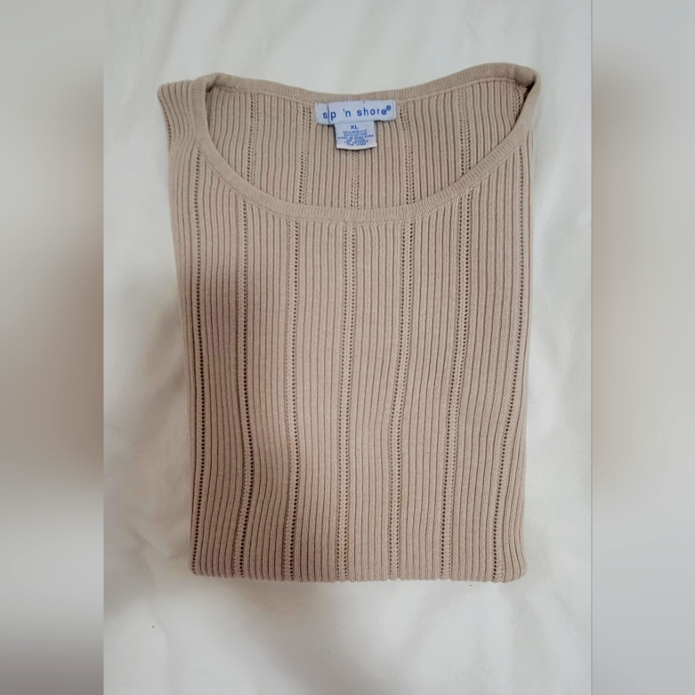 Womens Ribbed Top